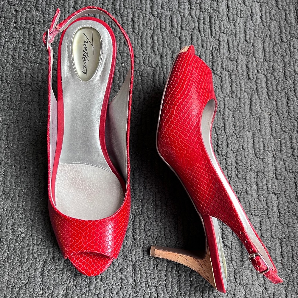 Trotters heels